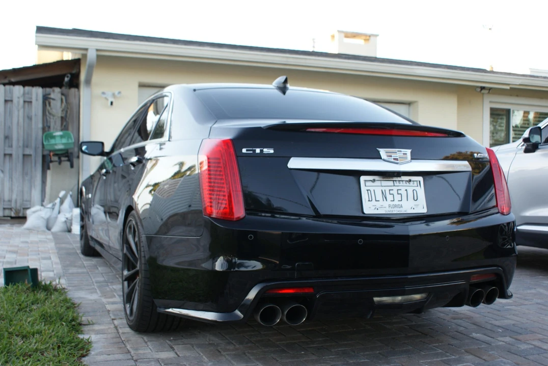 2019 Cadillac CTS-V 3rd Gen - Image 11 of 31