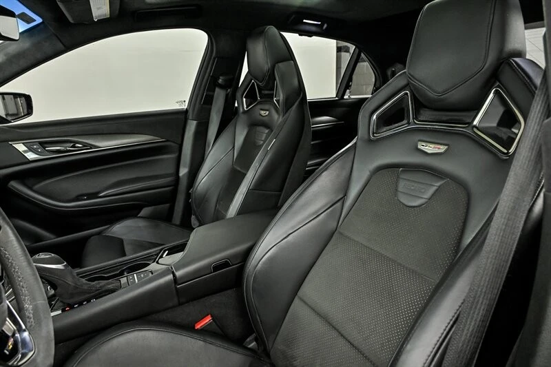 2019 Cadillac CTS-V 3rd Gen - Image 16 of 30