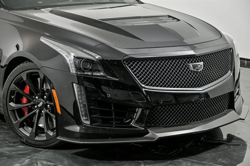 2019 Cadillac CTS-V 3rd Gen - Image 2 of 30