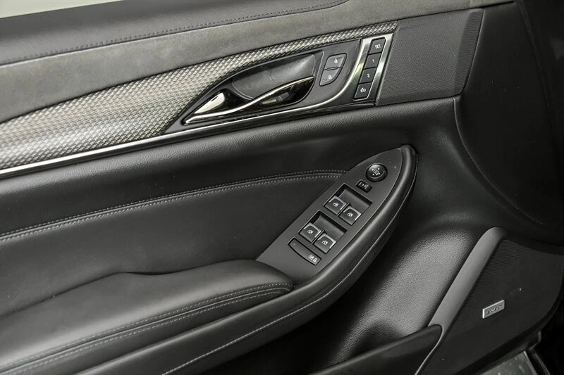 2019 Cadillac CTS-V 3rd Gen - Image 11 of 30