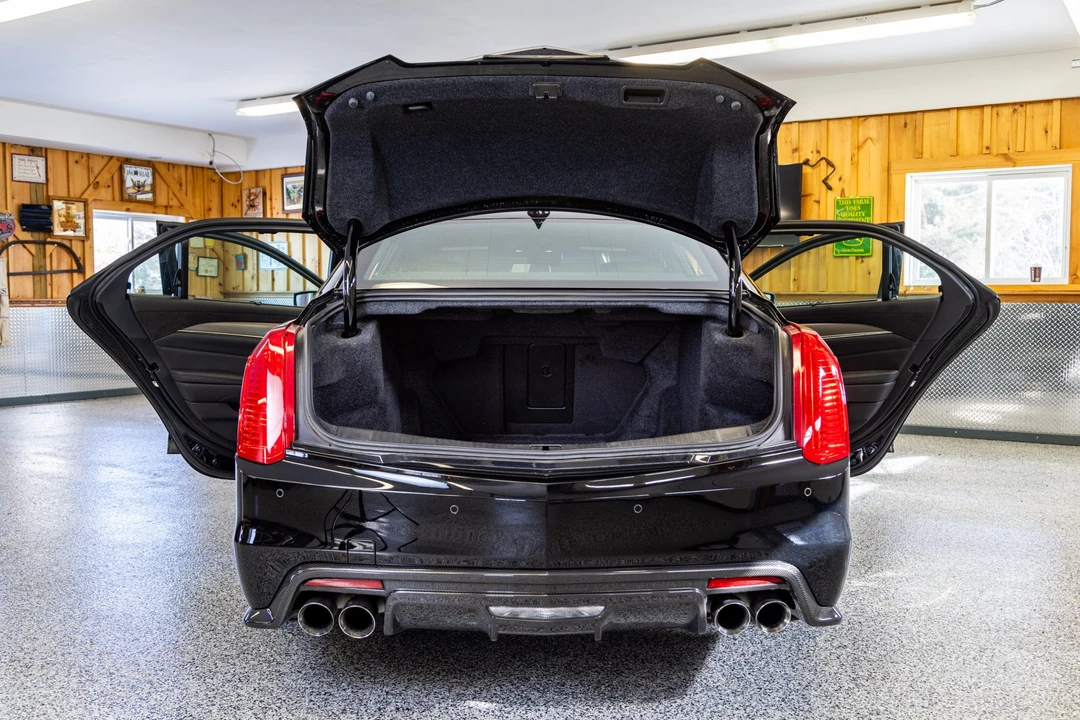 2019 Cadillac CTS-V 3rd Gen - Image 14 of 31