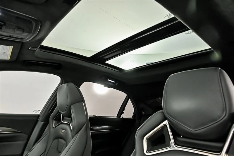 2019 Cadillac CTS-V 3rd Gen - Image 21 of 31
