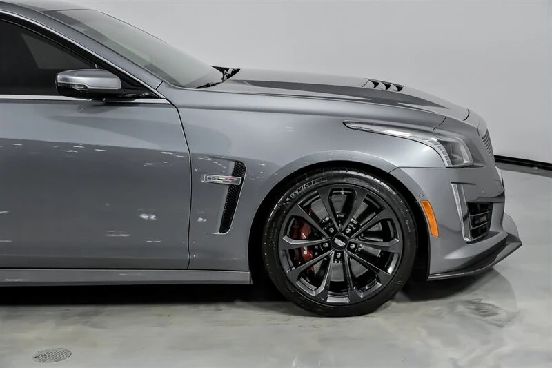 2019 Cadillac CTS-V 3rd Gen - Image 15 of 21