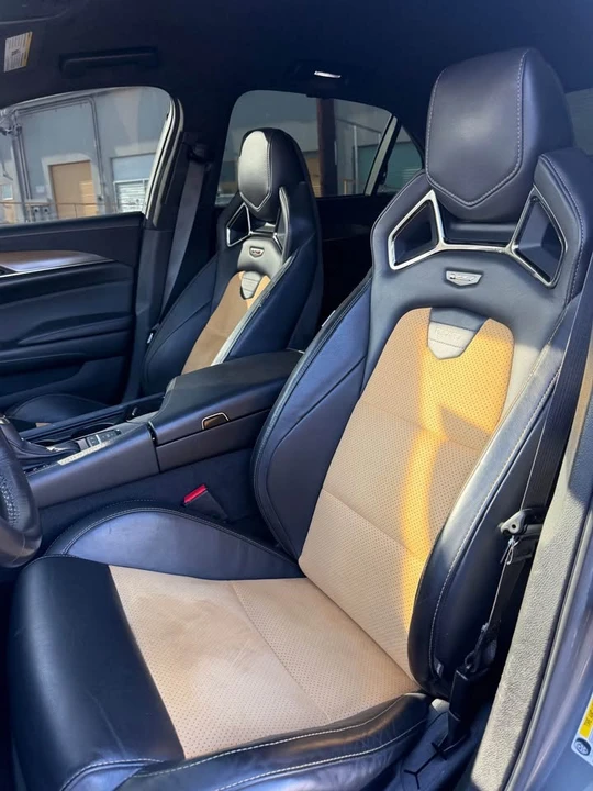2019 Cadillac CTS-V 3rd Gen - Image 7 of 8