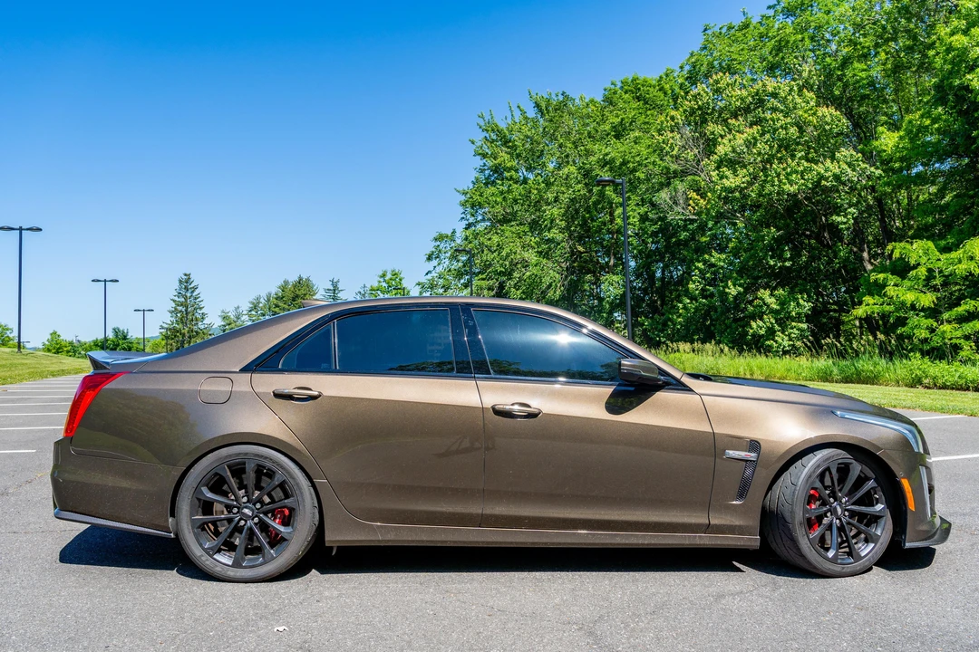 2019 Cadillac CTS-V 3rd Gen - Image 10 of 31