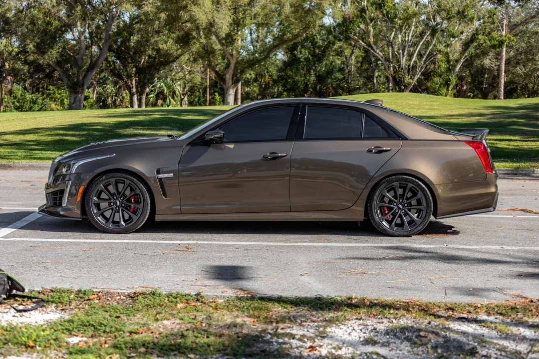 2019 Cadillac CTS-V 3rd Gen - Image 6 of 31