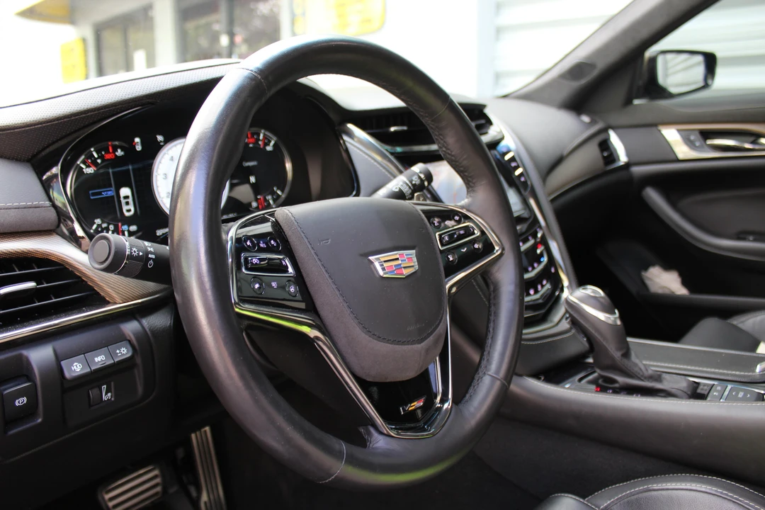 2019 Cadillac CTS-V 3rd Gen - Image 28 of 31