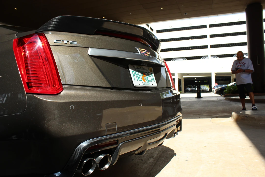 2019 Cadillac CTS-V 3rd Gen - Image 19 of 31