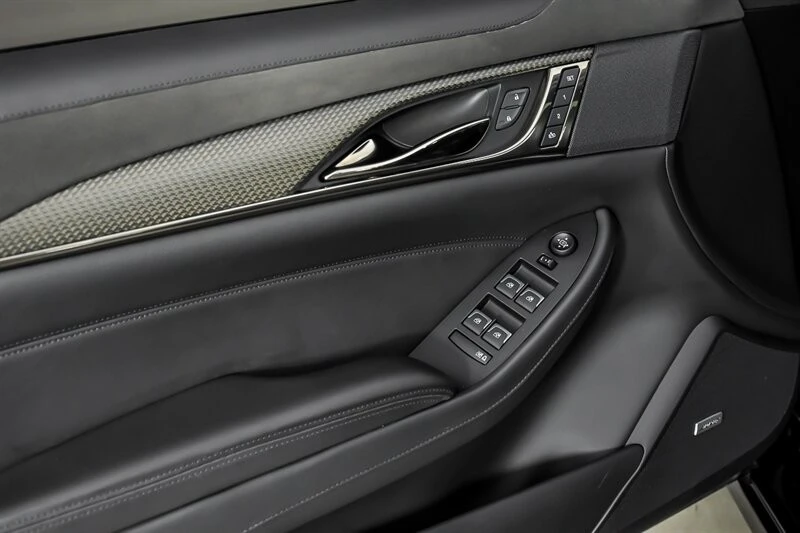 2019 Cadillac CTS-V 3rd Gen - Image 13 of 31
