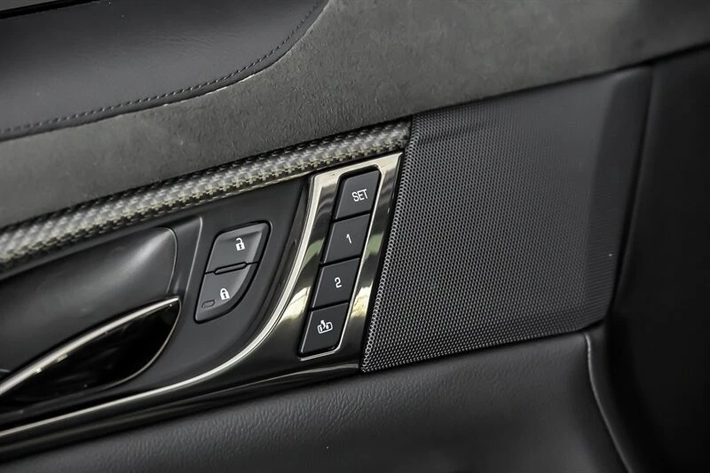 2019 Cadillac CTS-V 3rd Gen - Image 14 of 31