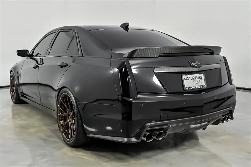 2019 Cadillac CTS-V 3rd Gen - Image 8 of 31