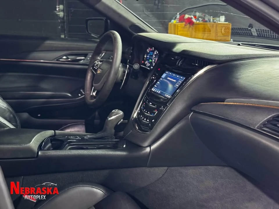 2019 Cadillac CTS-V 3rd Gen - Image 16 of 18