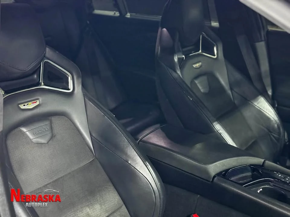 2019 Cadillac CTS-V 3rd Gen - Image 17 of 18