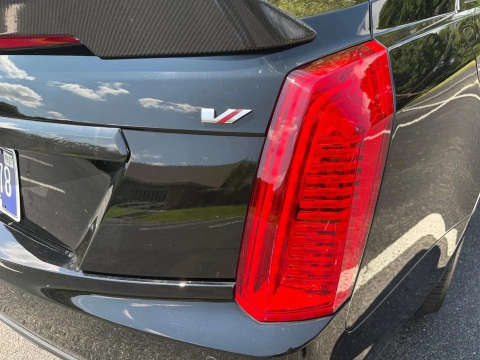 2019 Cadillac CTS 3rd Gen - Image 28 of 31