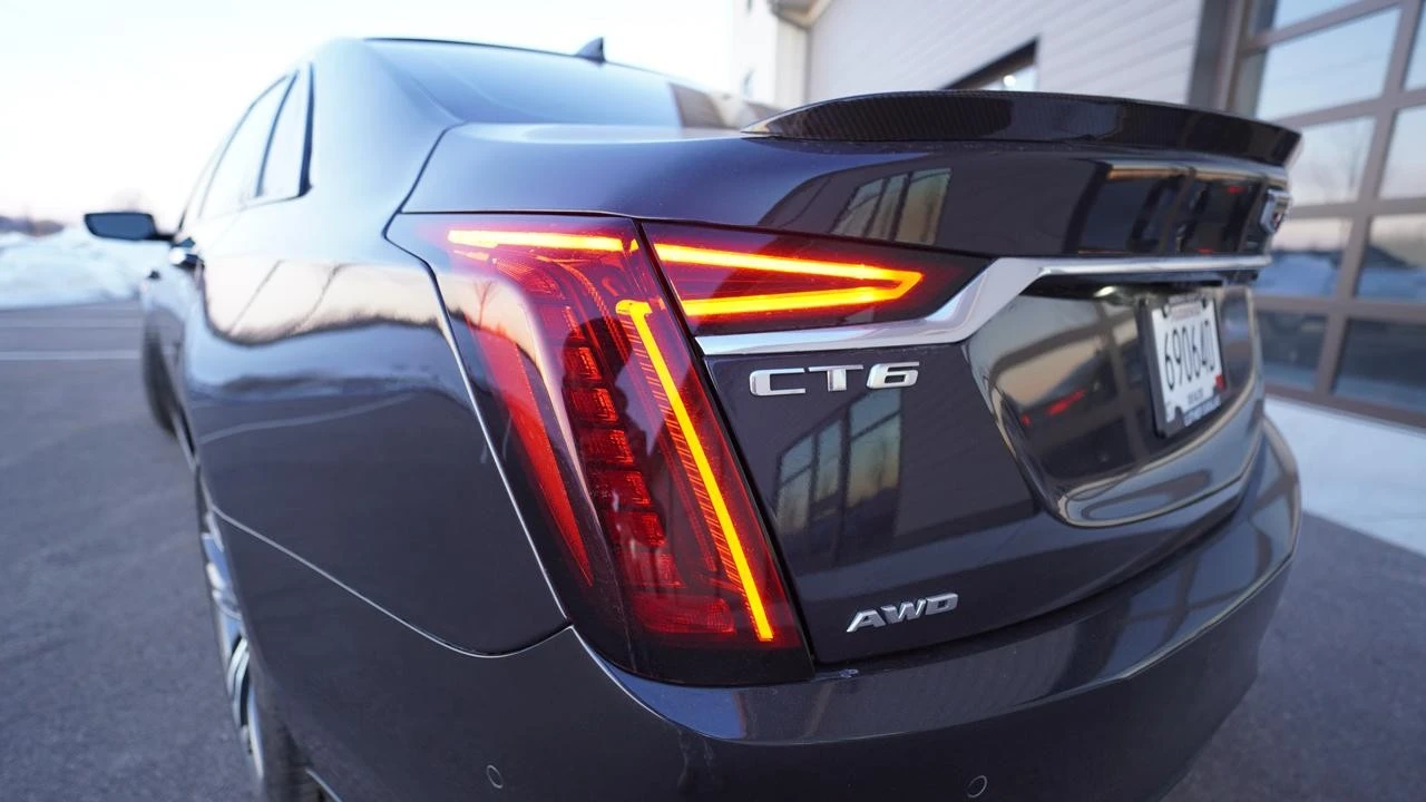2019 Cadillac CT6-V - Image 7 of 21