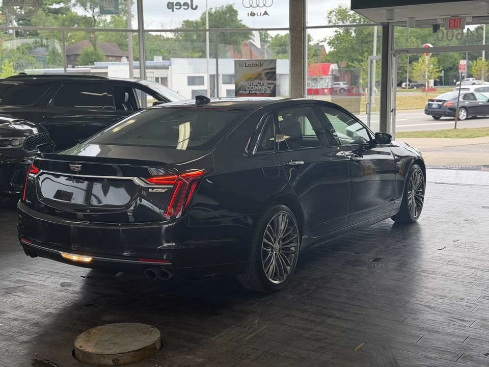 2019 Cadillac CT6-V - Image 8 of 31