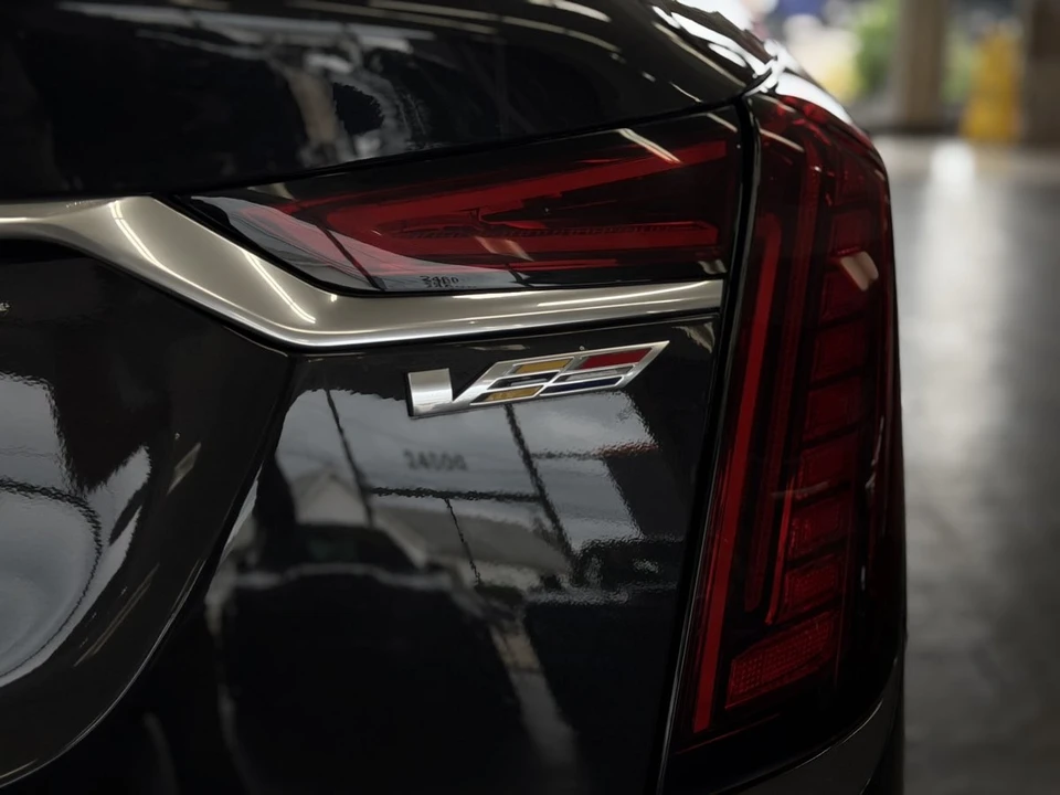 2019 Cadillac CT6-V - Image 11 of 31