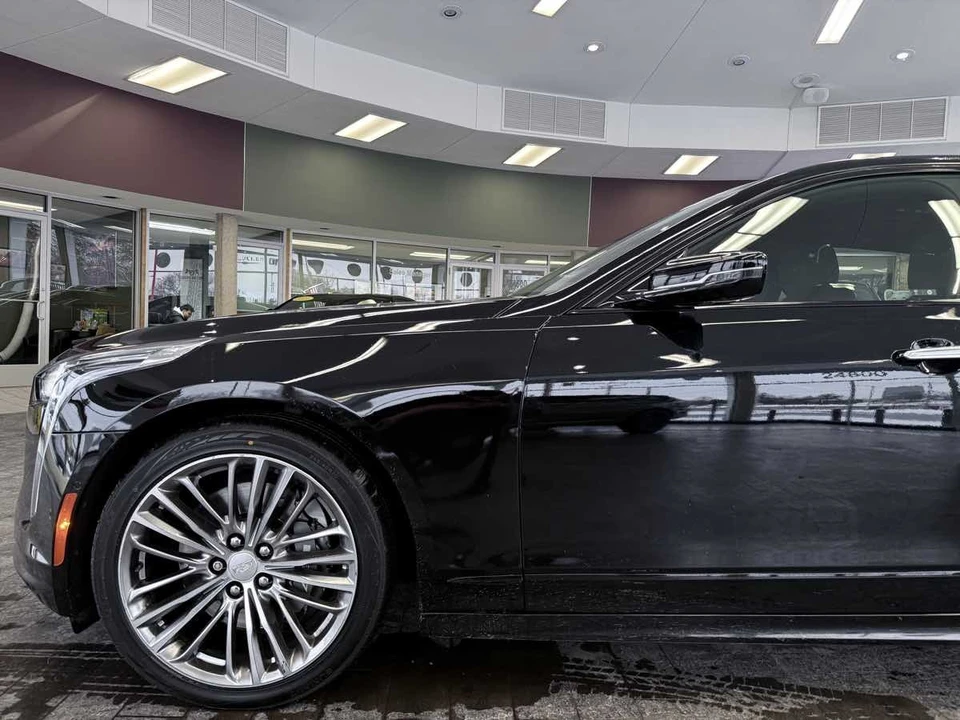 2019 Cadillac CT6-V - Image 19 of 21