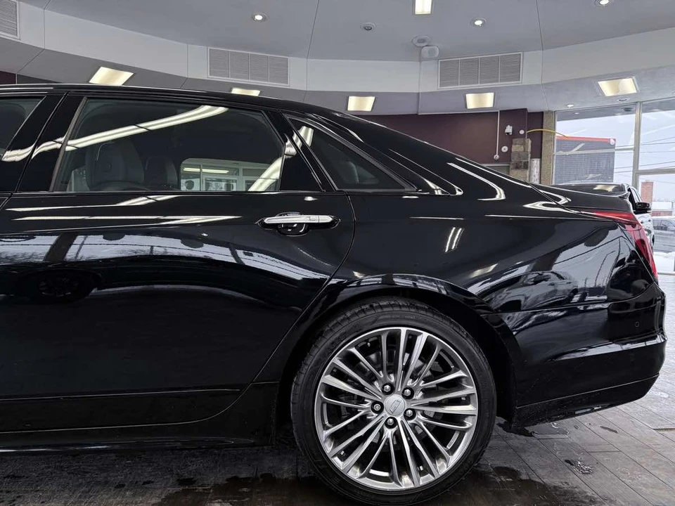 2019 Cadillac CT6-V - Image 18 of 21