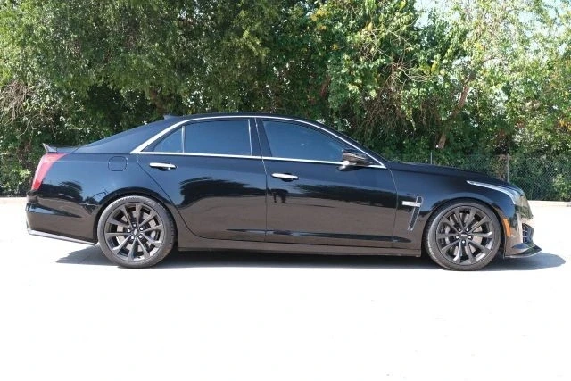 2019 Cadillac CTS-V 3rd Gen - Image 11 of 21