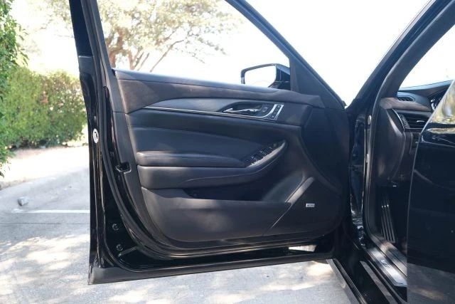 2019 Cadillac CTS-V 3rd Gen - Image 19 of 21
