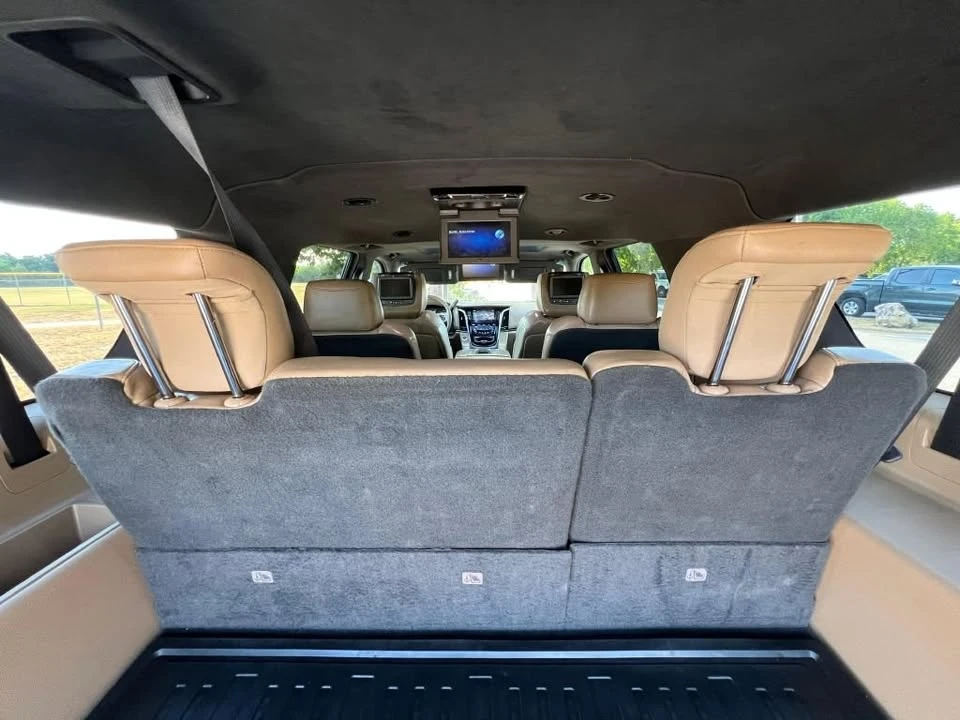 2019 Cadillac Escalade 4th Gen - Image 12 of 13