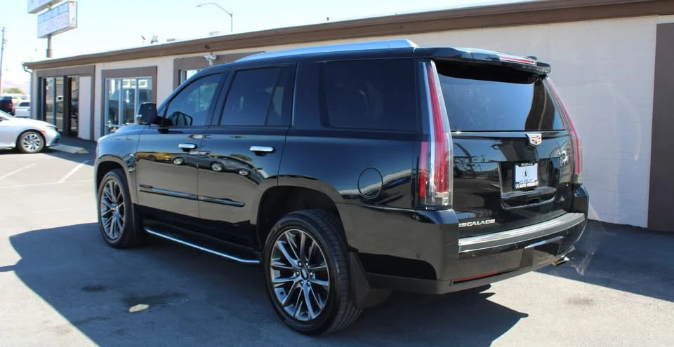 2019 Cadillac Escalade 4th Gen - Image 4 of 17
