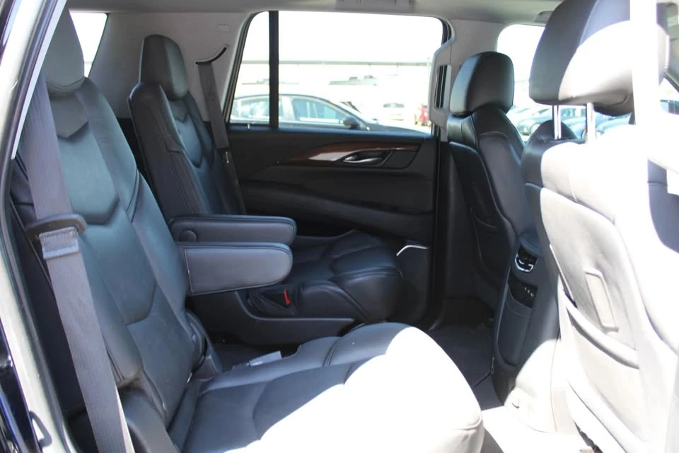 2019 Cadillac Escalade 4th Gen - Image 12 of 17