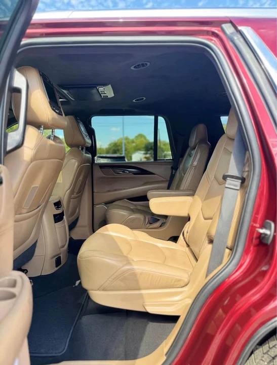 2019 Cadillac Escalade 4th Gen - Image 6 of 8