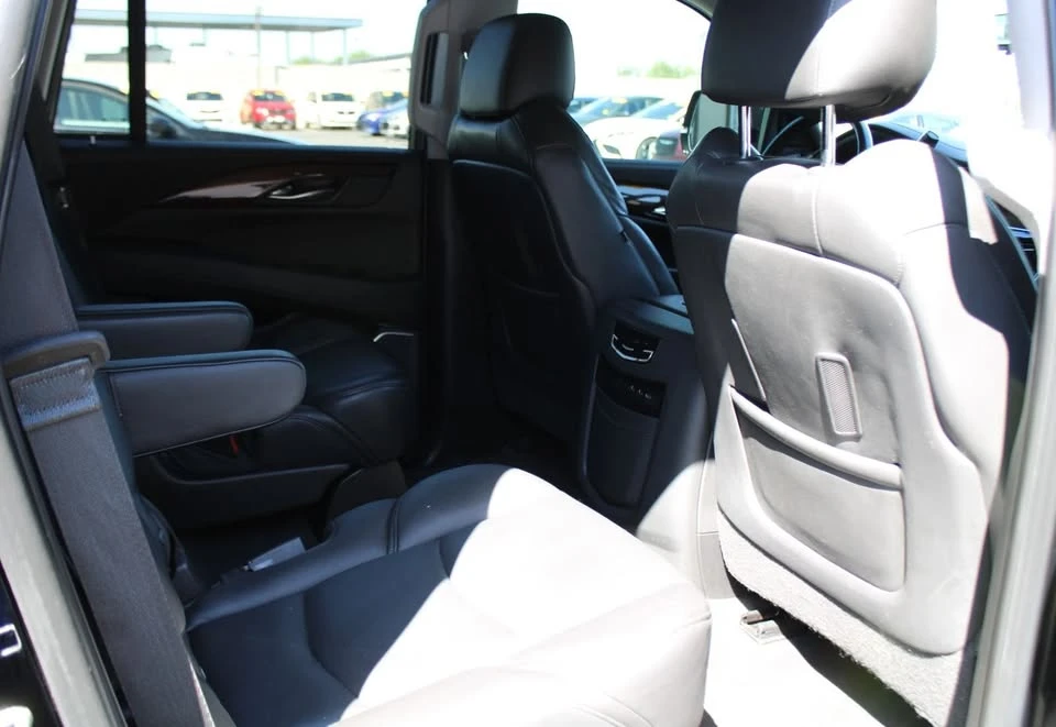 2019 Cadillac Escalade 4th Gen - Image 13 of 17