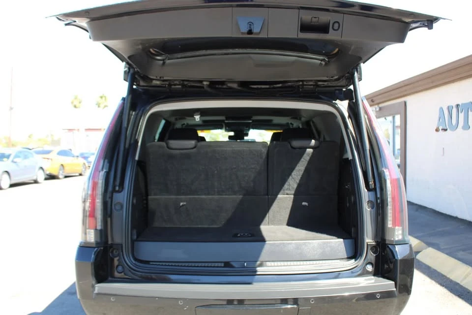 2019 Cadillac Escalade 4th Gen - Image 14 of 17