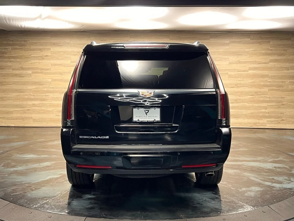 2019 Cadillac Escalade 4th Gen - Image 18 of 20