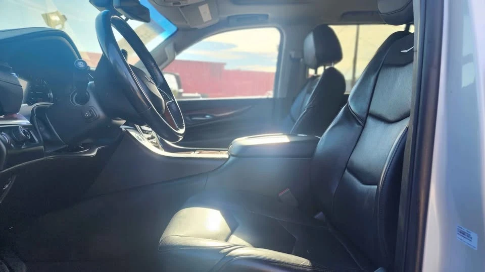 2019 Cadillac Escalade 4th Gen - Image 9 of 9