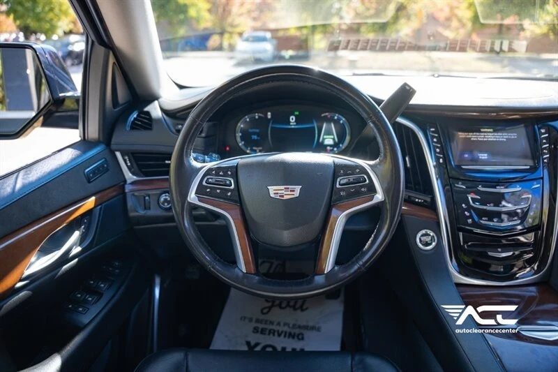 2019 Cadillac Escalade 4th Gen - Image 4 of 9