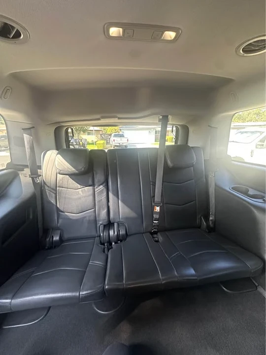 2019 Cadillac Escalade 4th Gen - Image 9 of 18