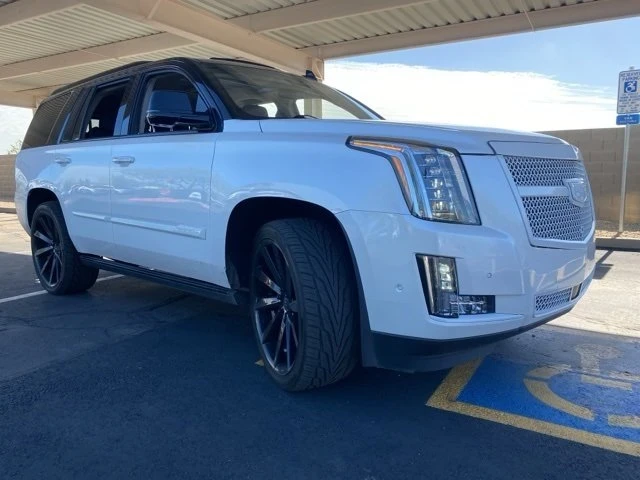 2019 Cadillac Escalade 4th Gen - Image 4 of 6