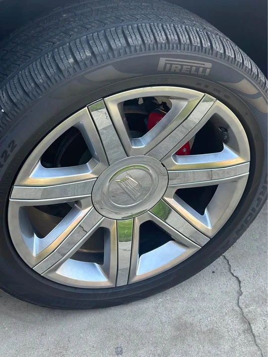 2019 Cadillac Escalade 4th Gen - Image 5 of 18