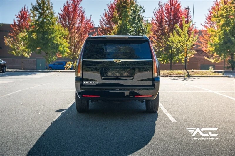 2019 Cadillac Escalade 4th Gen - Image 8 of 9