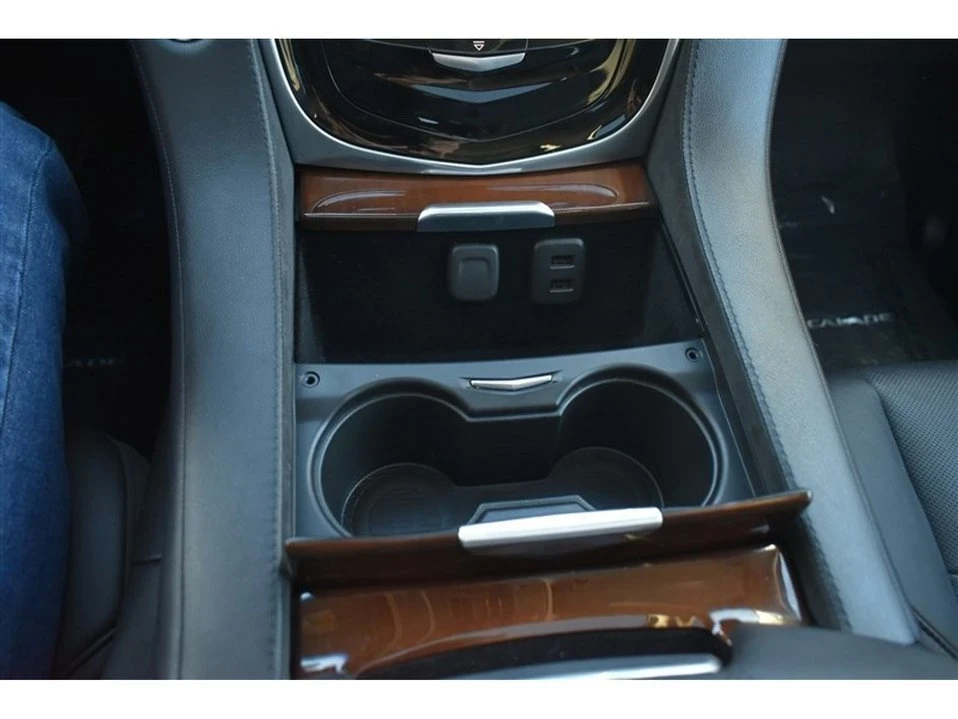 2019 Cadillac Escalade 4th Gen - Image 18 of 20