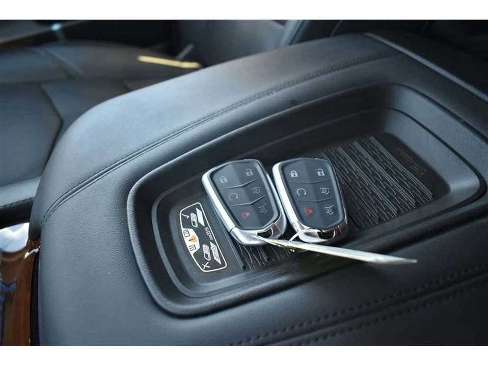 2019 Cadillac Escalade 4th Gen - Image 19 of 20
