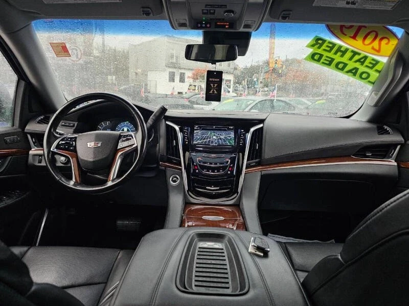 2019 Cadillac Escalade 4th Gen - Image 17 of 20