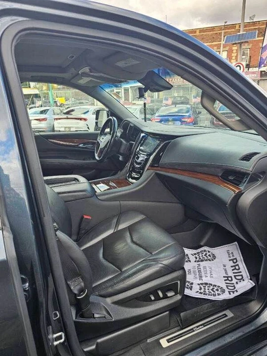 2019 Cadillac Escalade 4th Gen - Image 7 of 18