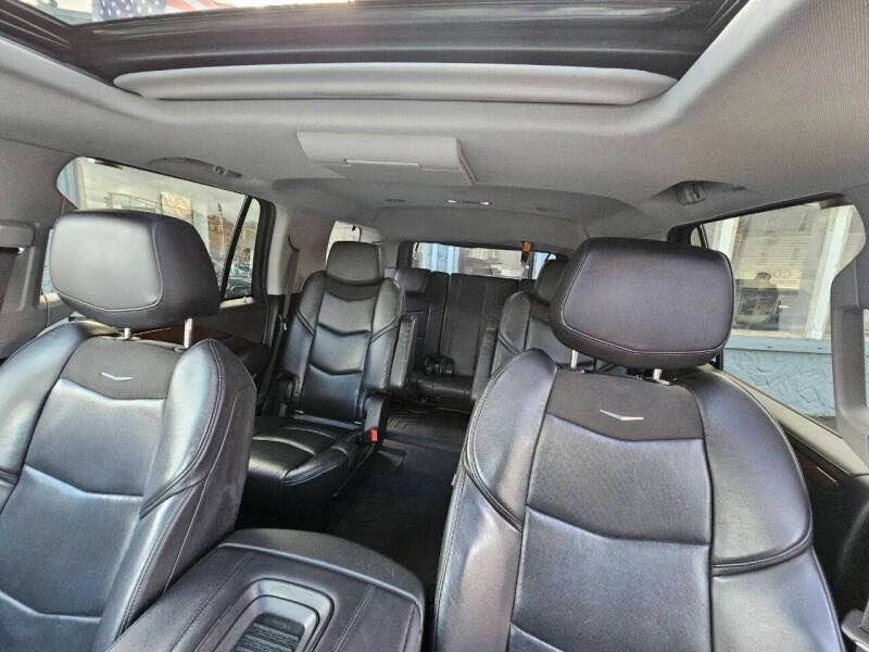 2019 Cadillac Escalade 4th Gen - Image 16 of 18