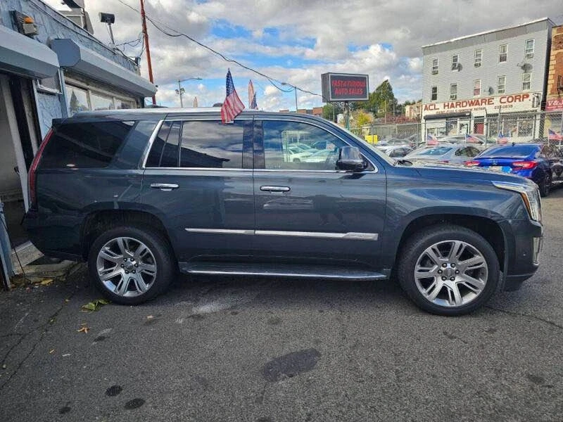 2019 Cadillac Escalade 4th Gen - Image 2 of 18