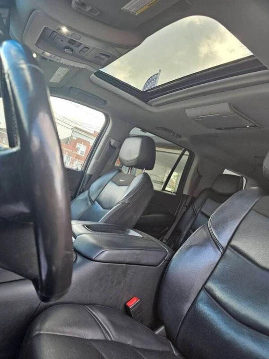 2019 Cadillac Escalade 4th Gen - Image 15 of 18