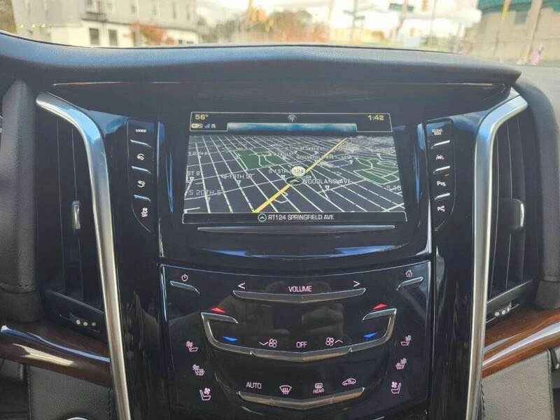 2019 Cadillac Escalade 4th Gen - Image 13 of 18