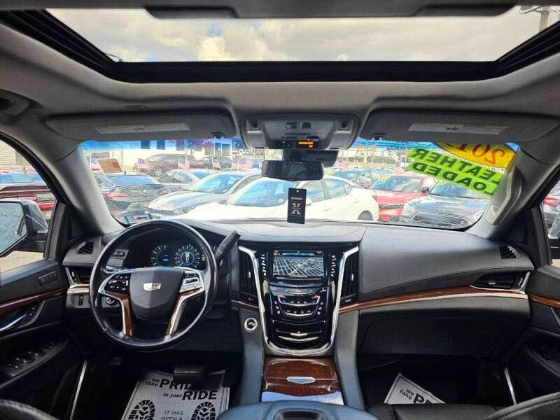 2019 Cadillac Escalade 4th Gen - Image 9 of 18