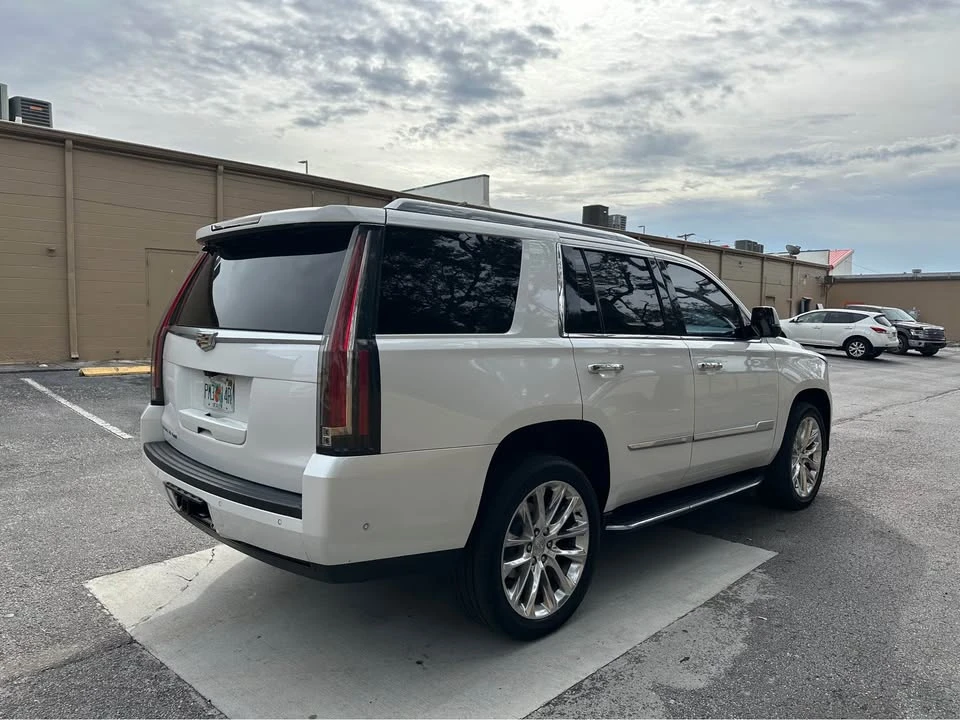 2019 Cadillac Escalade 4th Gen - Image 5 of 16
