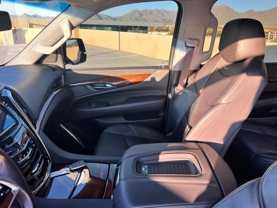 2019 Cadillac Escalade 4th Gen - Image 14 of 16
