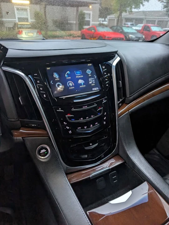 2019 Cadillac Escalade 4th Gen - Image 6 of 18